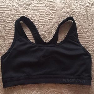 Nike Pro Workout Bra